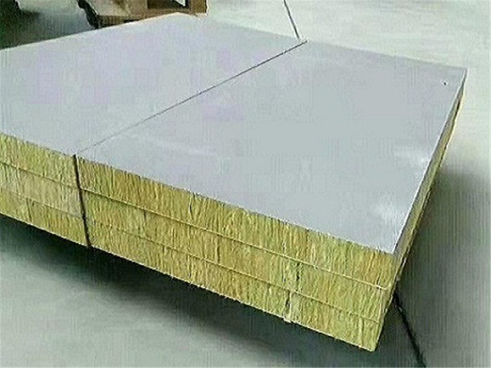 外墻復(fù)合巖棉板