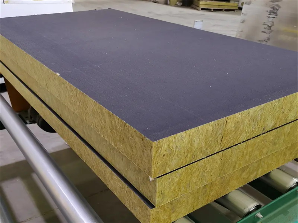 砂漿紙巖棉聚氨酯保溫板